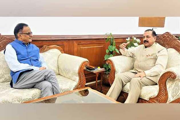 Union Minister Jitendra Singh congratulates PSA Ajay Sood on being elected as fellow of Coveted American Academy of Arts and Sciences