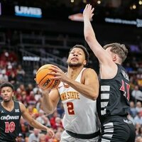 No. 12 Iowa State overwhelms Cincinnati to advance in Big 12