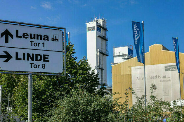 EU industry bosses want Russian gas supplies restored  Reuters