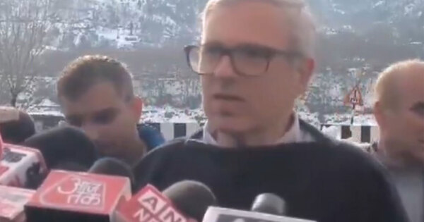  Snow has caused a bit of trouble : J - K CM Omar Abdullah takes stock of snowfall damages in Ramban