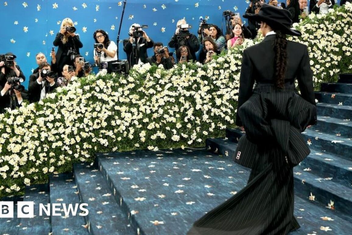 BBC News weekly quiz- Which star showed off her baby bump at the Met Gala&quest;