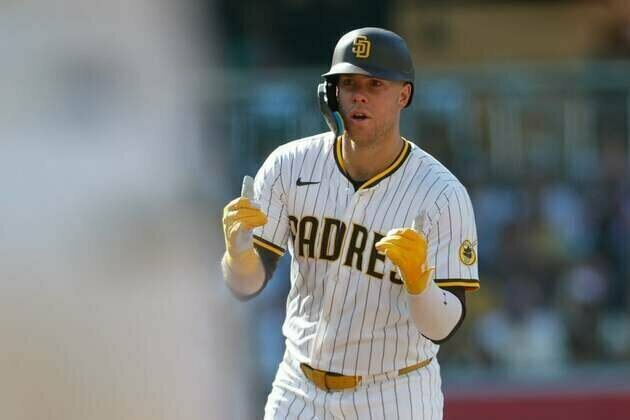 Padres place Gavin Sheets on paternity list, call up Luis Campusano
