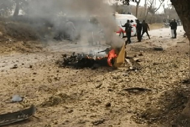 Suicide Blast Kills Pakistani Policeman in Islamabad