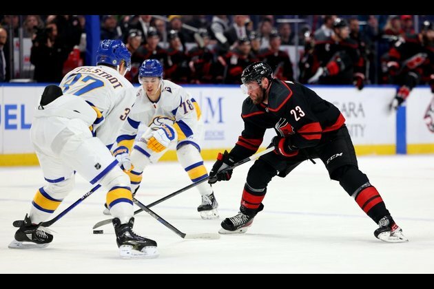Hurricanes thrash Sabres, enter break on 7-game win streak