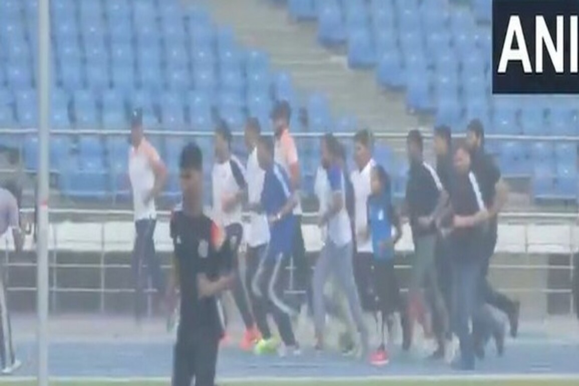 Mansukh Mandaviya inaugurates new track at Jawaharlal Nehru Stadium on National Sports Day