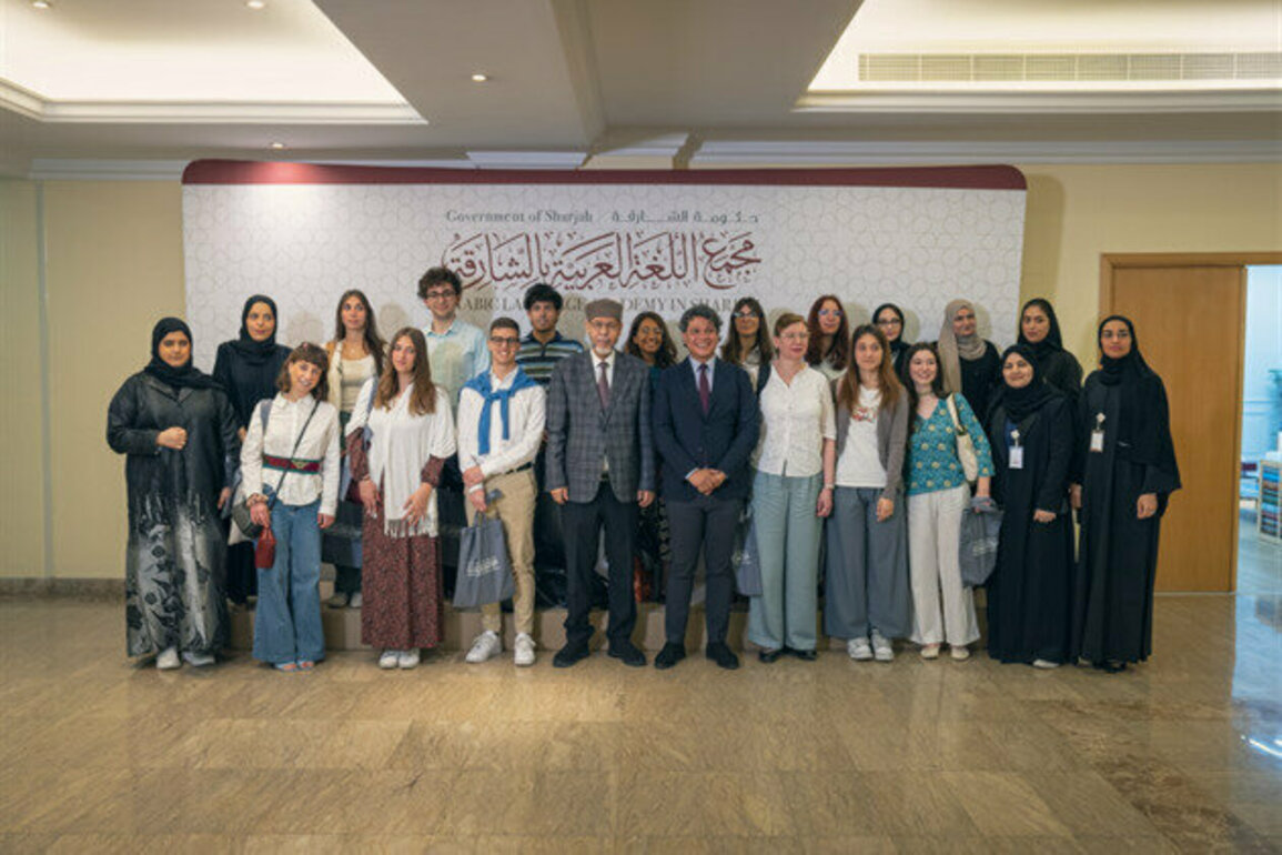 Arabic Language Academy in Sharjah hosts delegation from Italian University