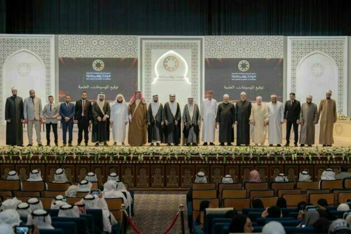 Sharjah Ruler launches 3rd Phase of 'Rhetorical Interpretation'