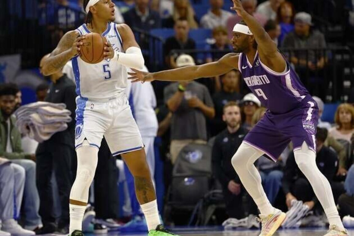 Paolo Banchero's 30 points help Magic stop skid vs. Kings