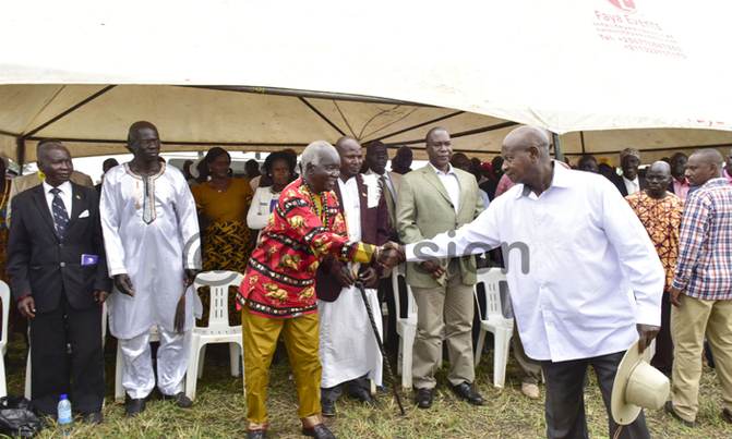 Govt unveils three-point proposal to end Apaa land conflicts Govt unveils three-point proposal to end Apaa land conflicts