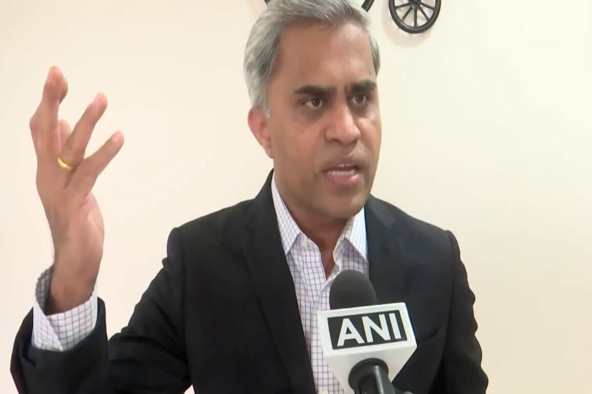 "Also impacting American companies, they would've huge issues": MCCIA DG Prashant Girbane on H1B visa fee hike