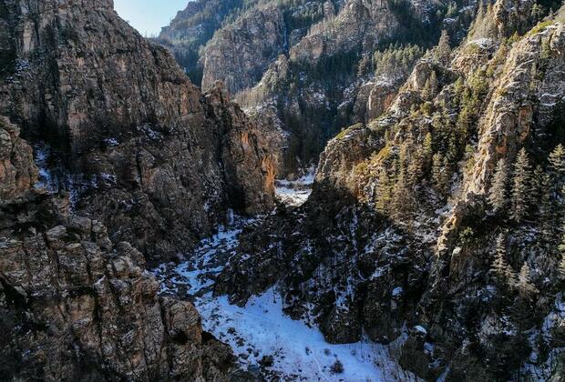 60"FlyOverChina | Aerial view of the snowy landscape of Helan Mountain