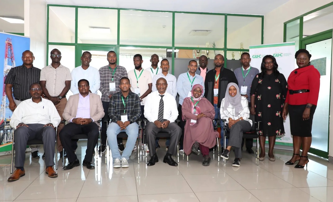 The cohort of attendees for the two weeks of drilling simulator training the Geothermal Development Company in Kenya. Credit: GDC