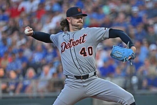 Report: Marlins signing RHP Chris Paddack to 1-year deal