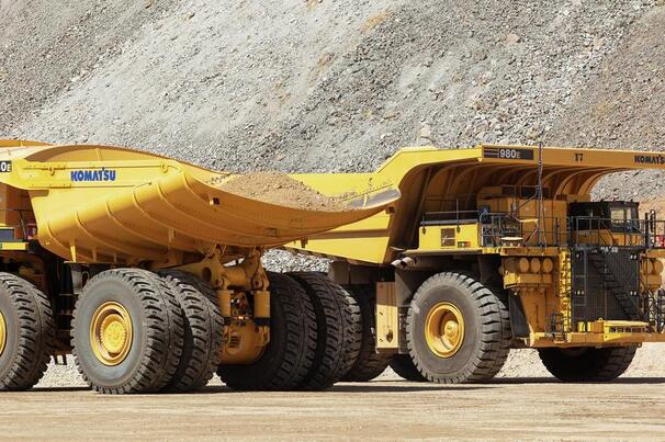 Komatsu 930E trucks