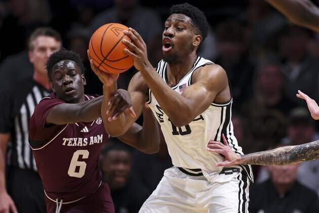 No. 19 Vanderbilt takes down Texas A&M behind supporting cast