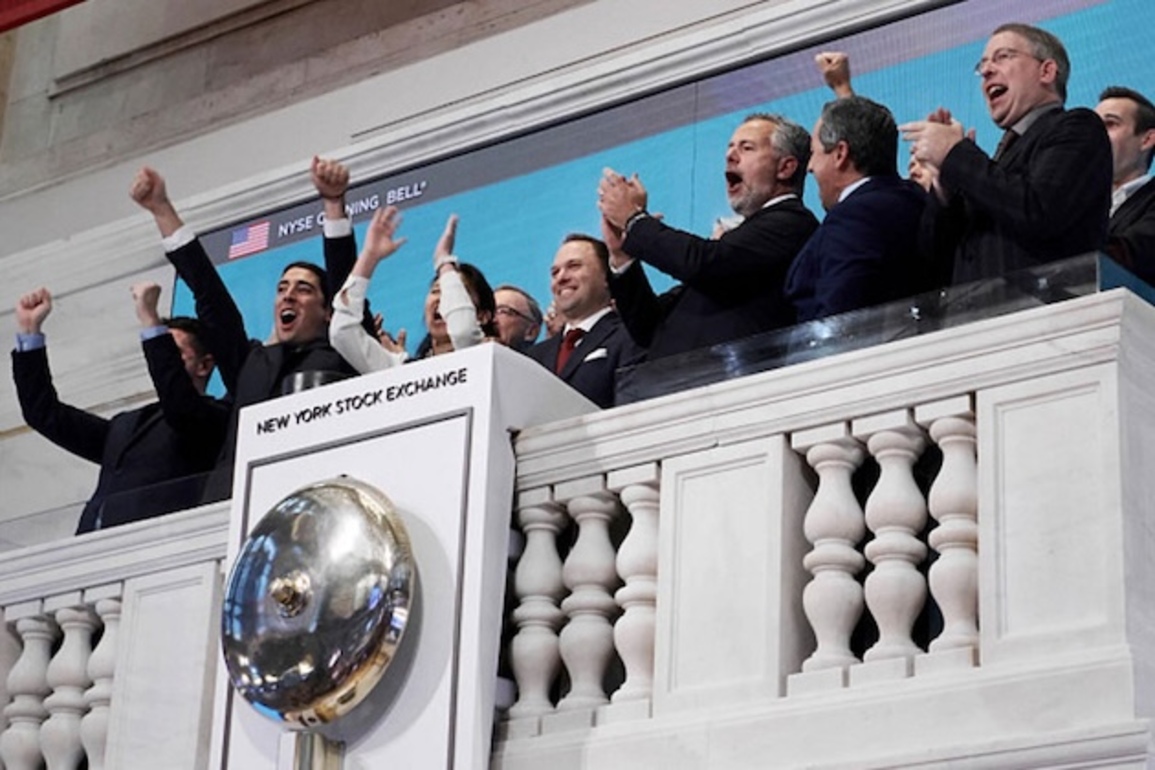 U.S. stocks in sharp advance following Venezuelan incursion