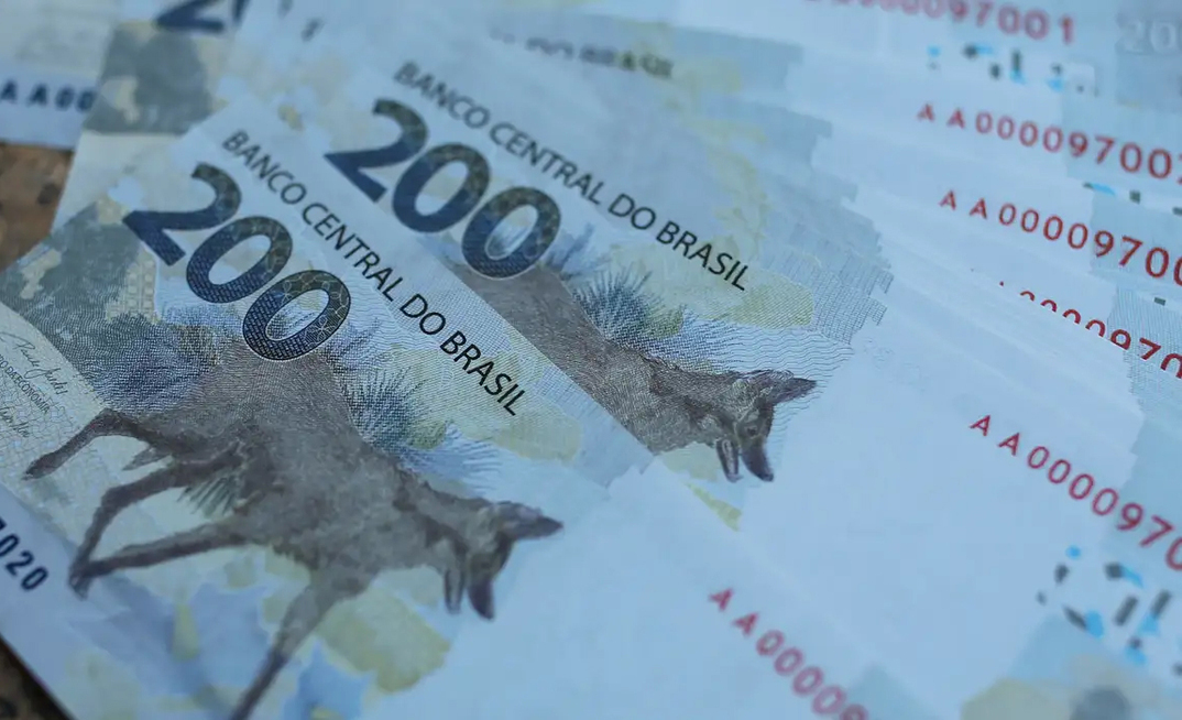 Notas de reais dinheiro cédulas