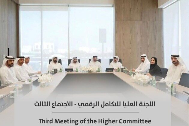 Sharjah Higher Committee for Digital Integration reviews government service development