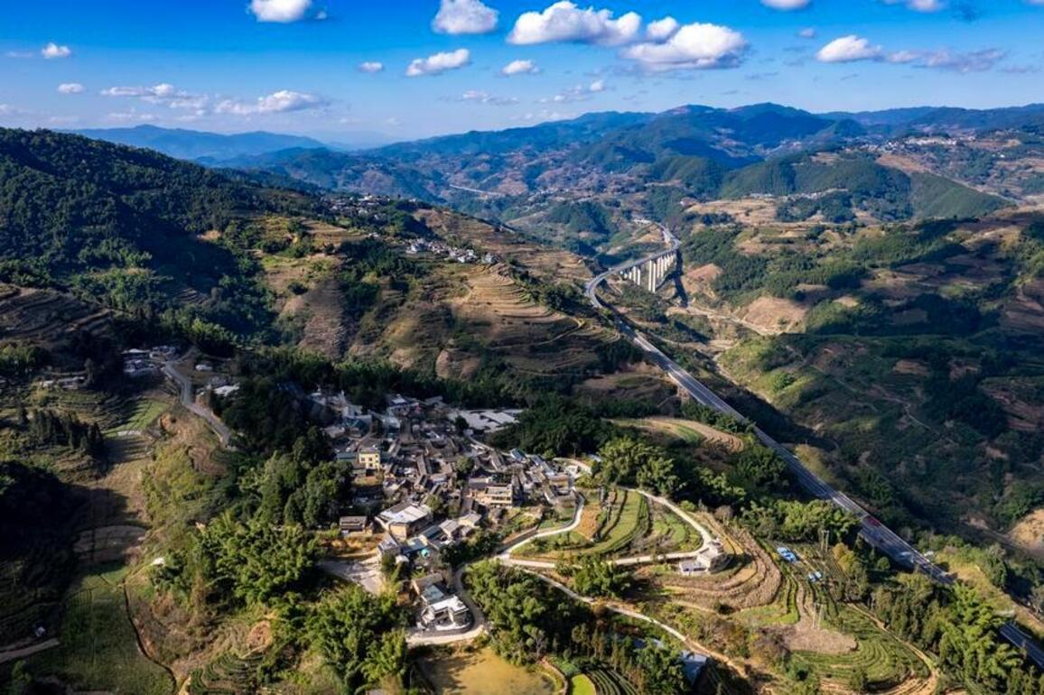 Economy&Life | Manhai Village in southwest China's Yunnan makes strides in rural revitalization