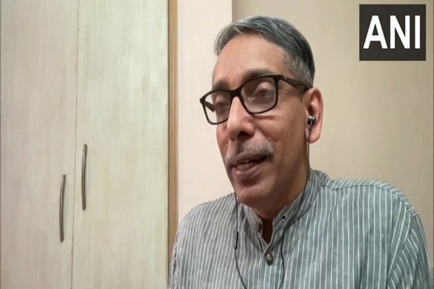 UGC chief cautions students to carefully choose educational institutions abroad