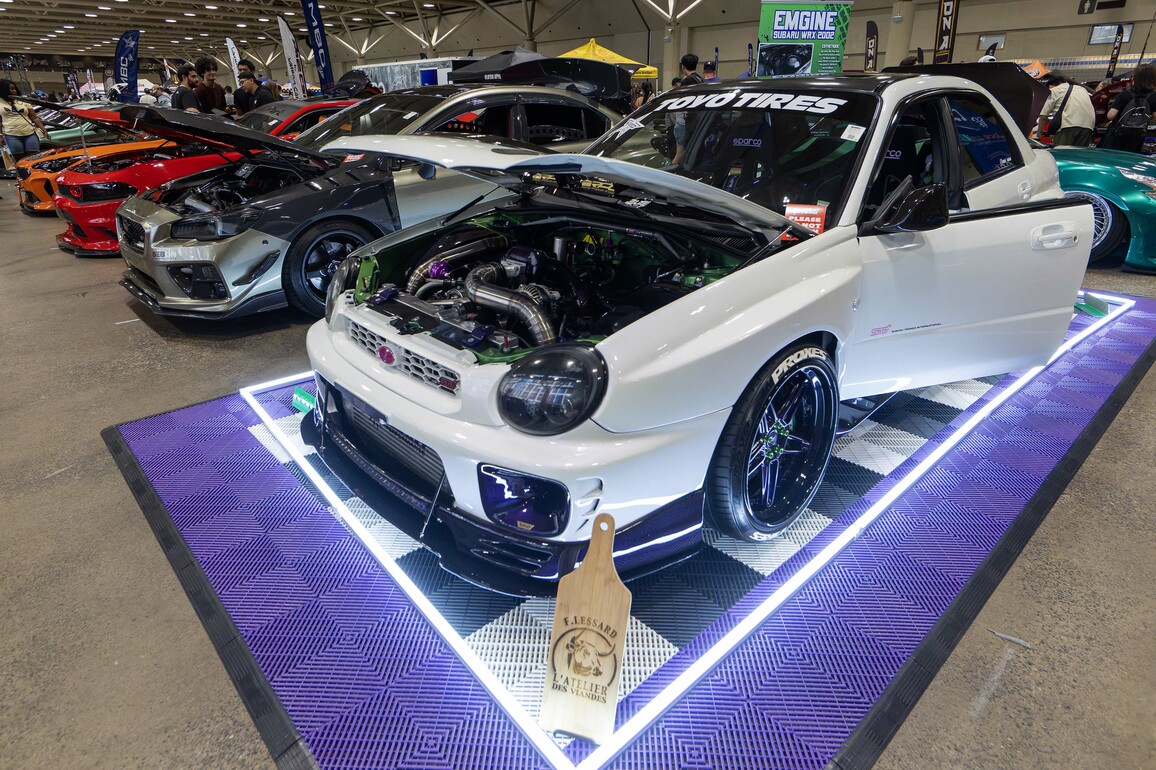 CANADA-TORONTO-MODIFIED VEHICLES