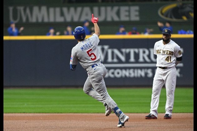 Cubs blow big lead but rebound to beat Brewers