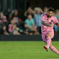 Lionel Messi extends streak, Miami ends Nashville's run