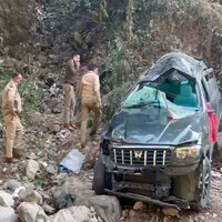 Uttarakhand: SDRF teams resuce injured after car falls in 50-foot-deep pit in Nainital