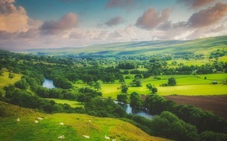 Farmers Guardian set to raise money in honour of Len's Light and Farms For City Children in special #farm24 walk
