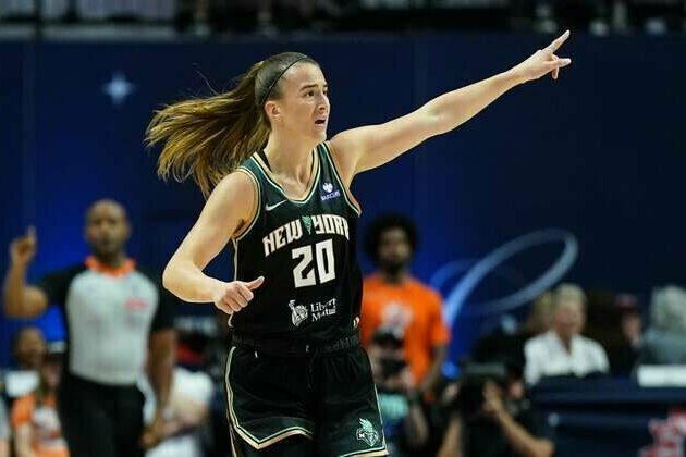 Sabrina Ionescu guides Liberty in rematch vs. Wings