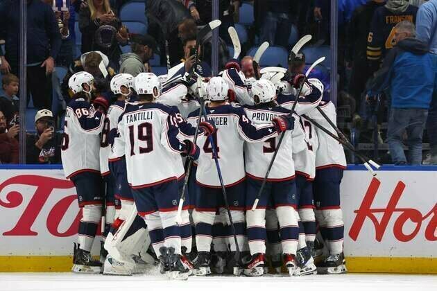 Miles Wood tallies twice late to lift Blue Jackets past Sabres