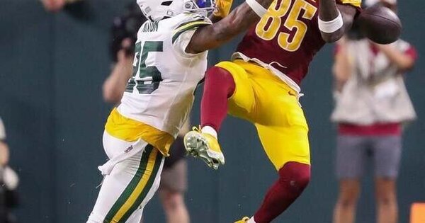 Commanders place WR Noah Brown on season-ending IR