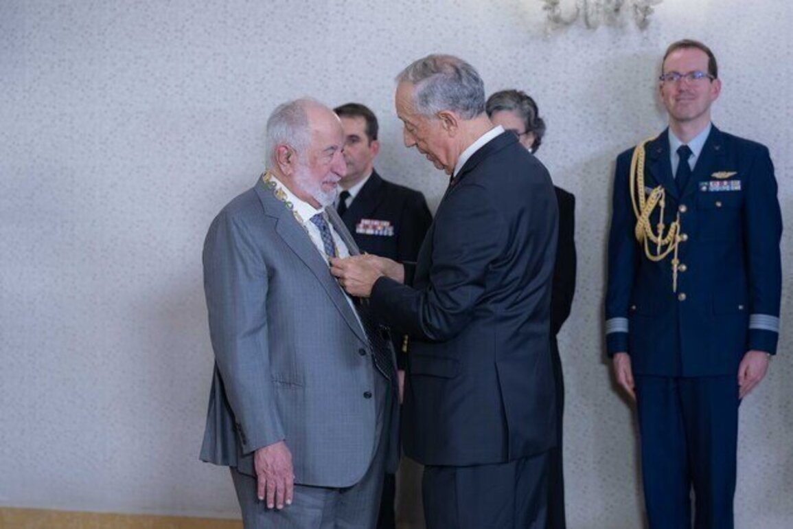 Sharjah Ruler receives Portugal's Grand Collar of Order of Cames