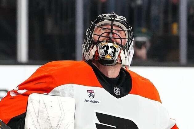 Struggling Flyers face tall task visiting Avalanche