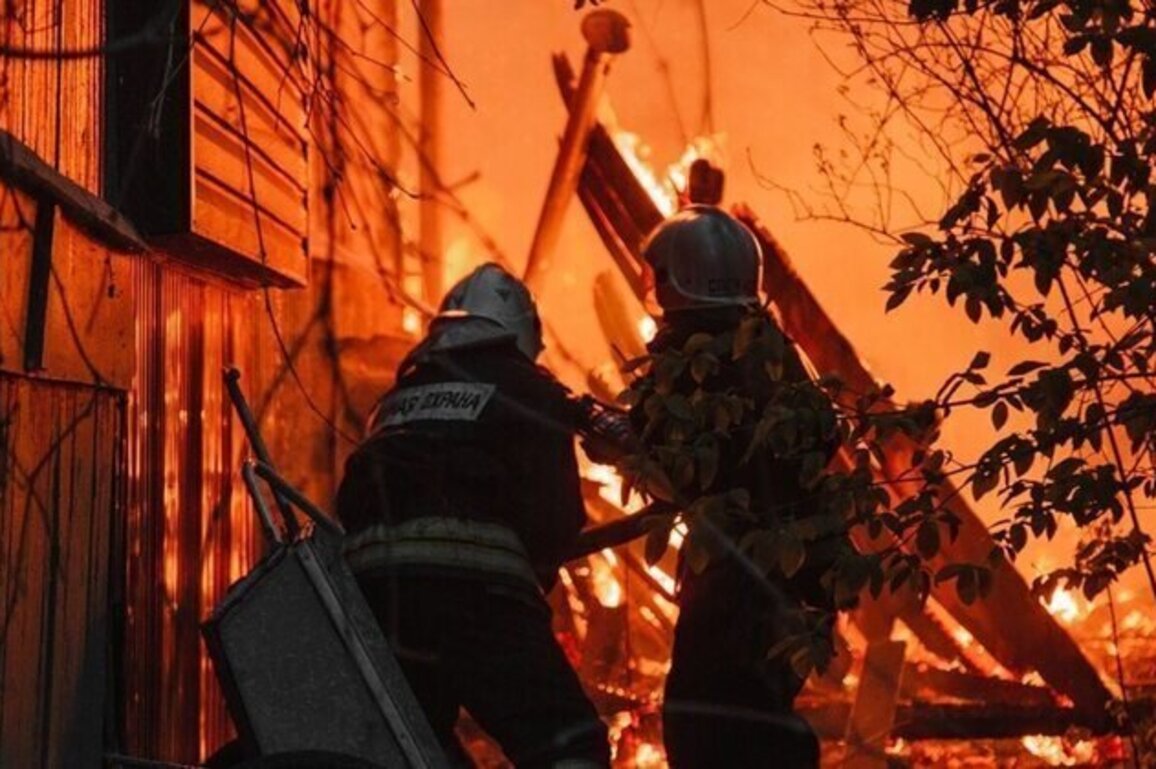 Drone Strikes Ignite Fuel Tanks At Russian Port 