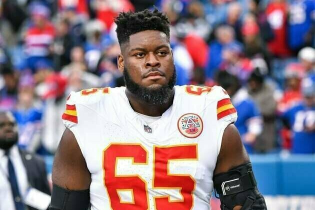 Chiefs G Trey Smith signs new deal reportedly worth $94M