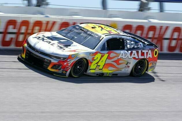 William Byron sets blazing pace to win Darlington pole