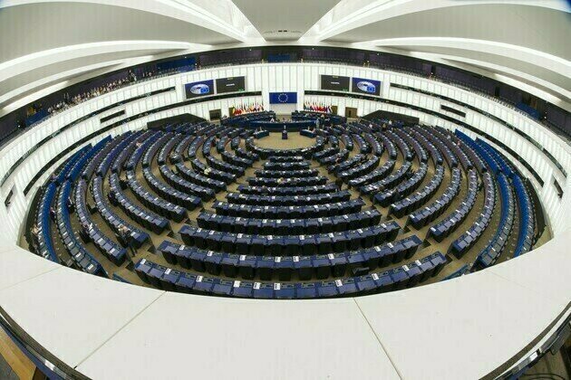 European Parliament approves gradual introduction of electronic border controls