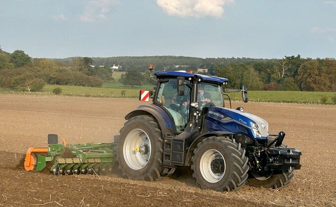 First Drive: New Holland T7.225 SWB - big changes to a farmer favourite tractor