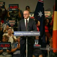 Albanese pitches to aspiring home buyers with $10 billion plan and removal of means test on deposit guarantee