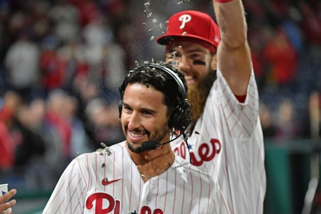 Phillies look for 8th straight win in finale vs. Pirates