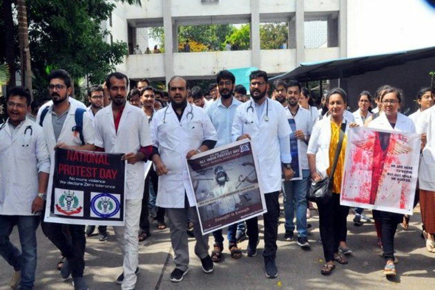 Complainant may approach State Medical Council against striking doctors, Delhi HC observes