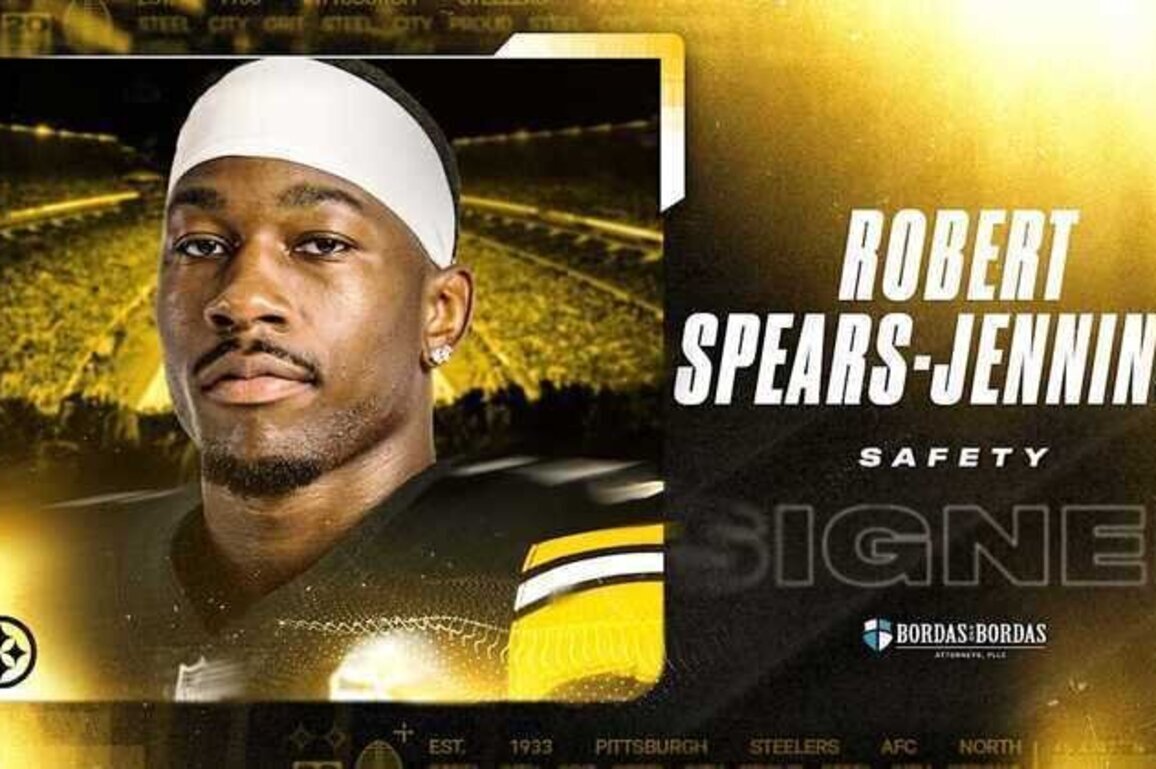 Steelers sign Spears-Jennings
