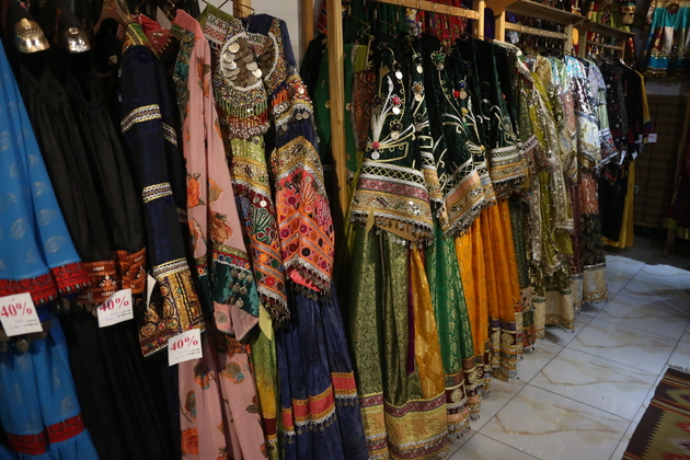 AFGHANISTAN-KABUL-HANDMADE GARMENTS