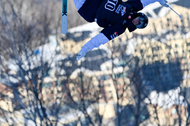 (SP)CHINA-JILIN-FREESTYLE SKI-WORLD CUP-MOGULS-MEN'S FINAL (CN)