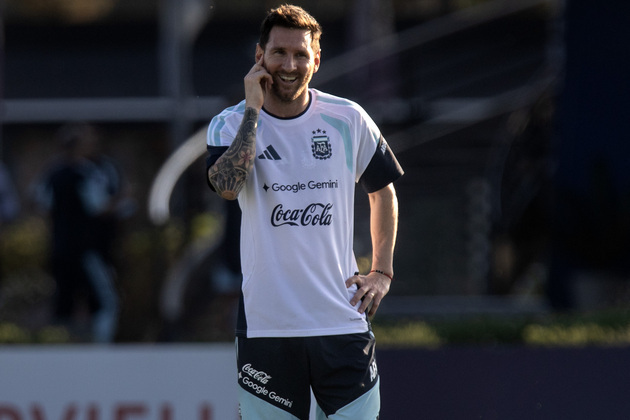 (SP)ARGENTINA-BUENOS AIRES-FOOTBALL-FRIENDLY-TRAINING