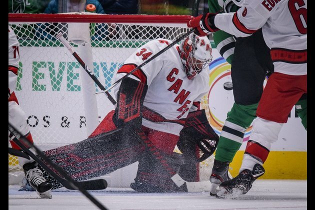 Mrazek makes 35 saves as Hurricanes top Devils