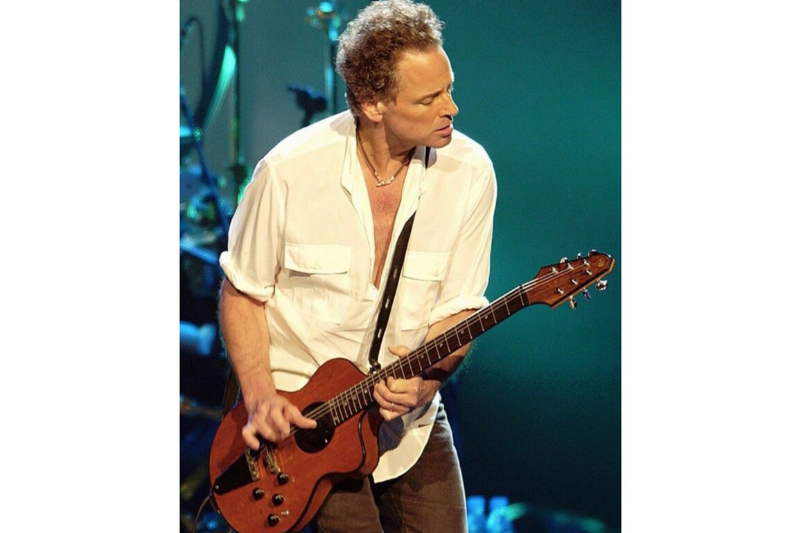Former Fleetwood Mac guitarist Lindsey Buckingham attacked by woman in Santa Monica: Reports