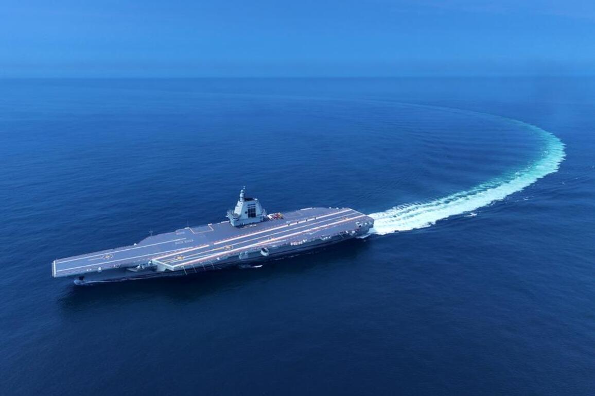Update: Three types of aircraft complete electromagnetic catapult-assisted takeoffs, landings on China's carrier Fujian
