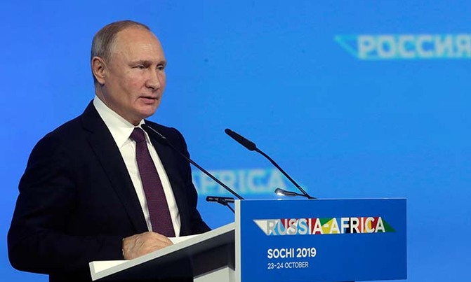 Putin praises ties with Africa at major summit Putin praises ties with Africa at major summit